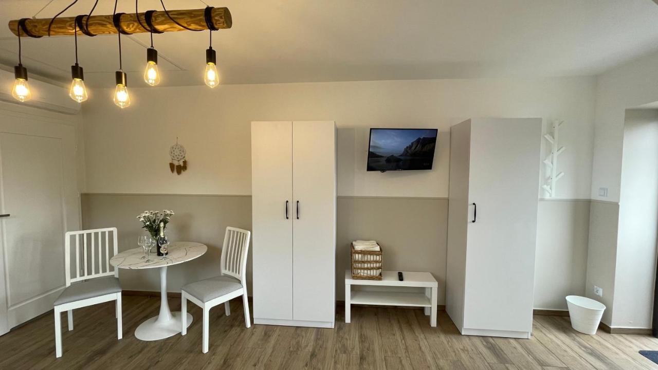 Apartamenty Nad Jeziorem Bialym Augustów Exterior foto